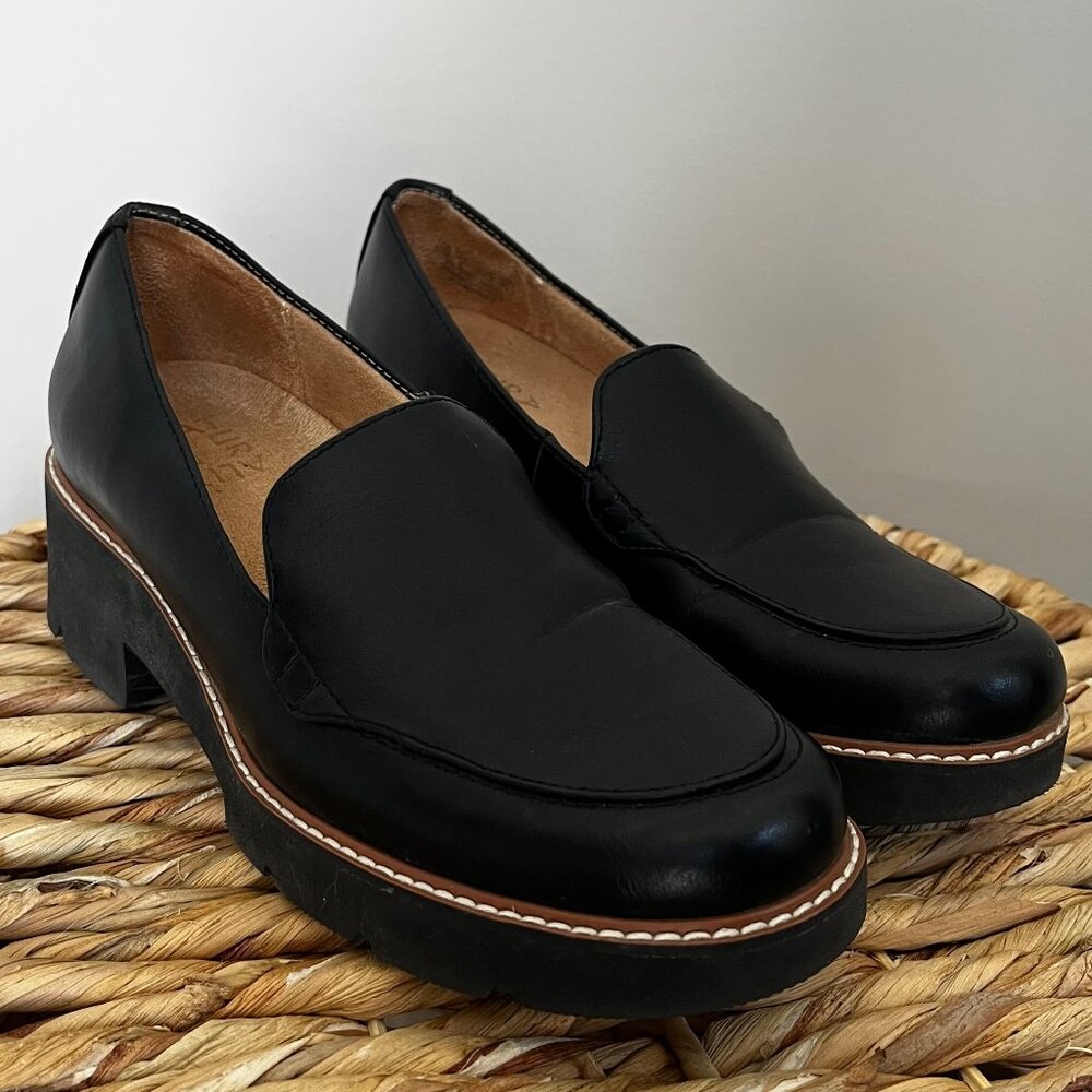 Naturalizer Cabaret Lug Sole Loafers